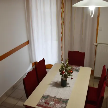 Gitta Nyaralohaz Holiday home